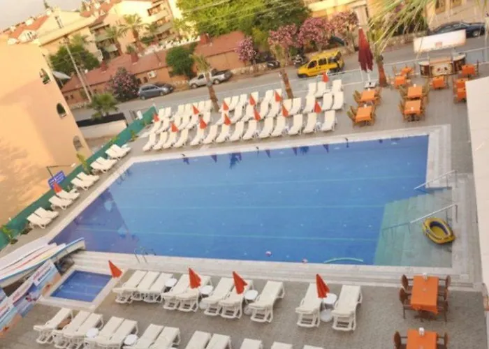 Hotel apartamentowy Club Dena Marmaris