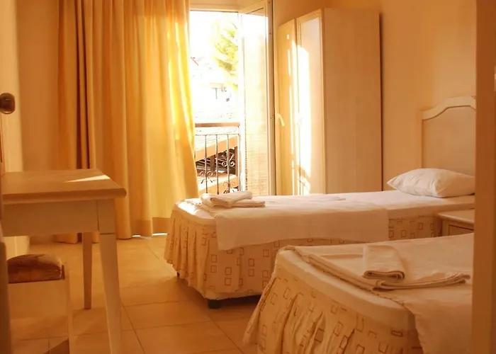Club Dena Hotel apartamentowy 3*