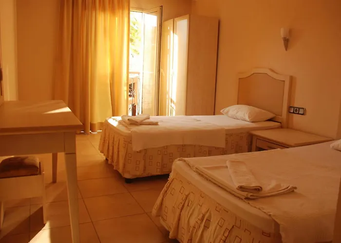 Club Dena Hotel apartamentowy 3*