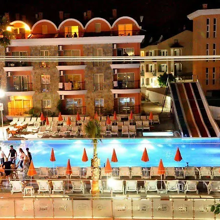 Club Dena Hotel apartamentowy 3*