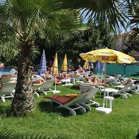 公寓式酒店 Club Dena