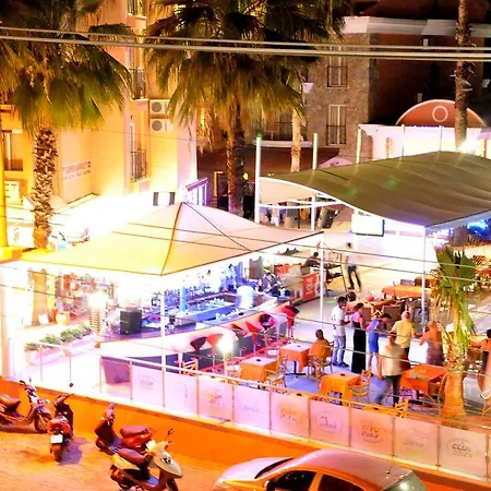 Apart-hotel Club Dena 2*
