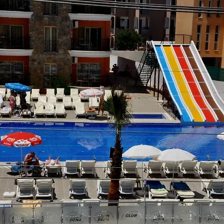 Club Dena アパートホテル