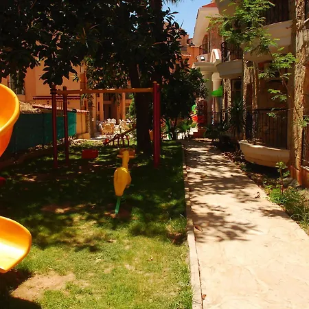 Club Dena Мармарис