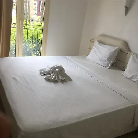 Club Dena Апарт-отель 3*