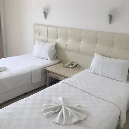 Club Dena 3* Μαρμαρίς